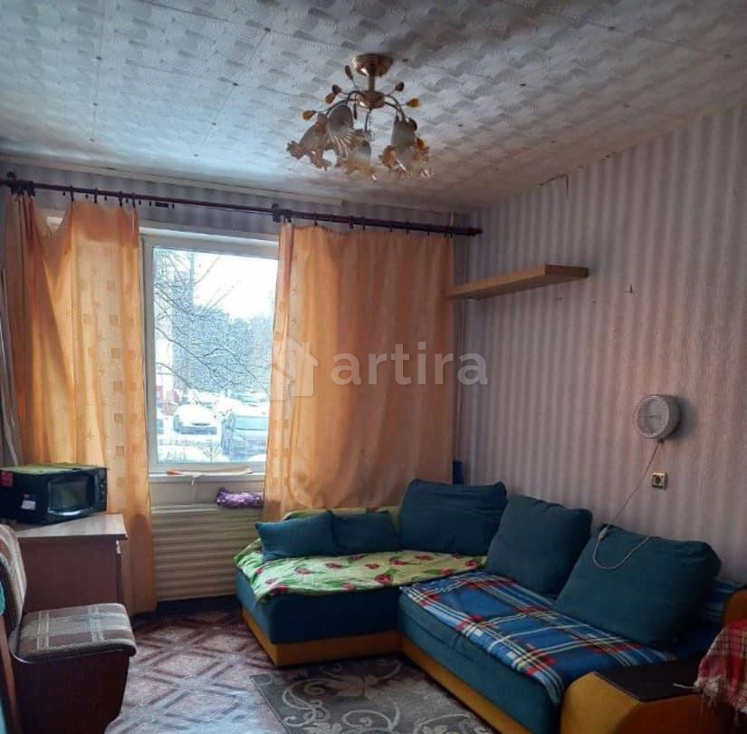 Комната, 12 м2, 1/9 эт. Санкт-Петербург - изображение 1