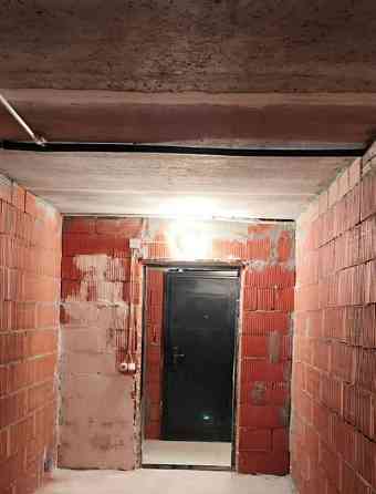 Гараж, 12 м2 Пионерский