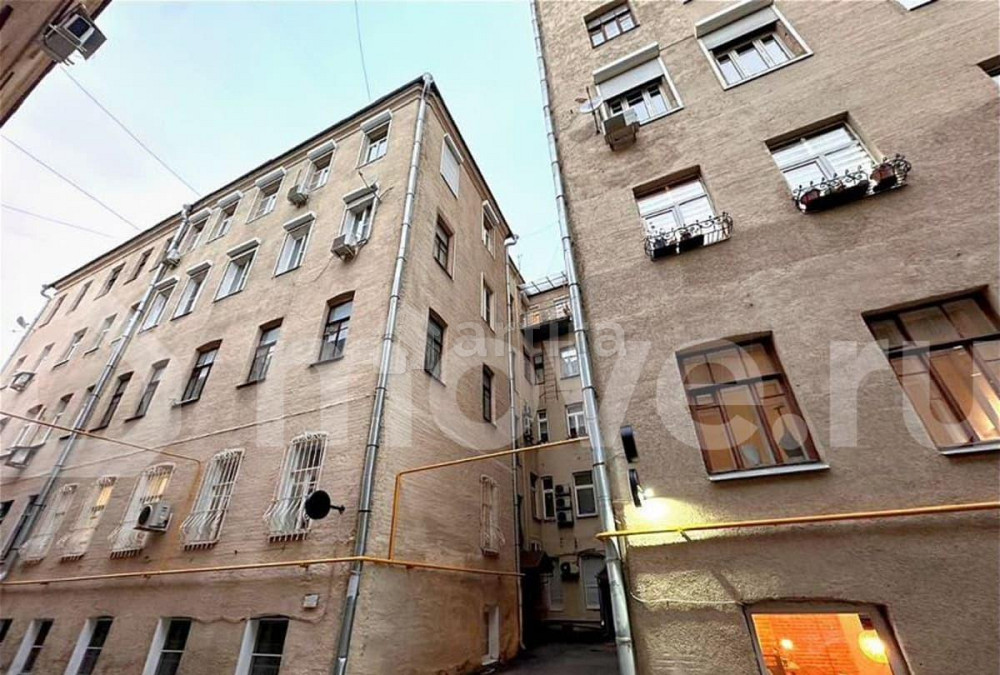 Студия, 11 м2, 2/4 эт. Москва - изображение 2