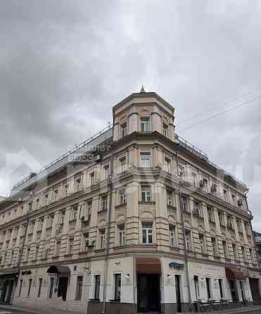 5-комн. квартира, 187 м2, 3/5 эт. Москва