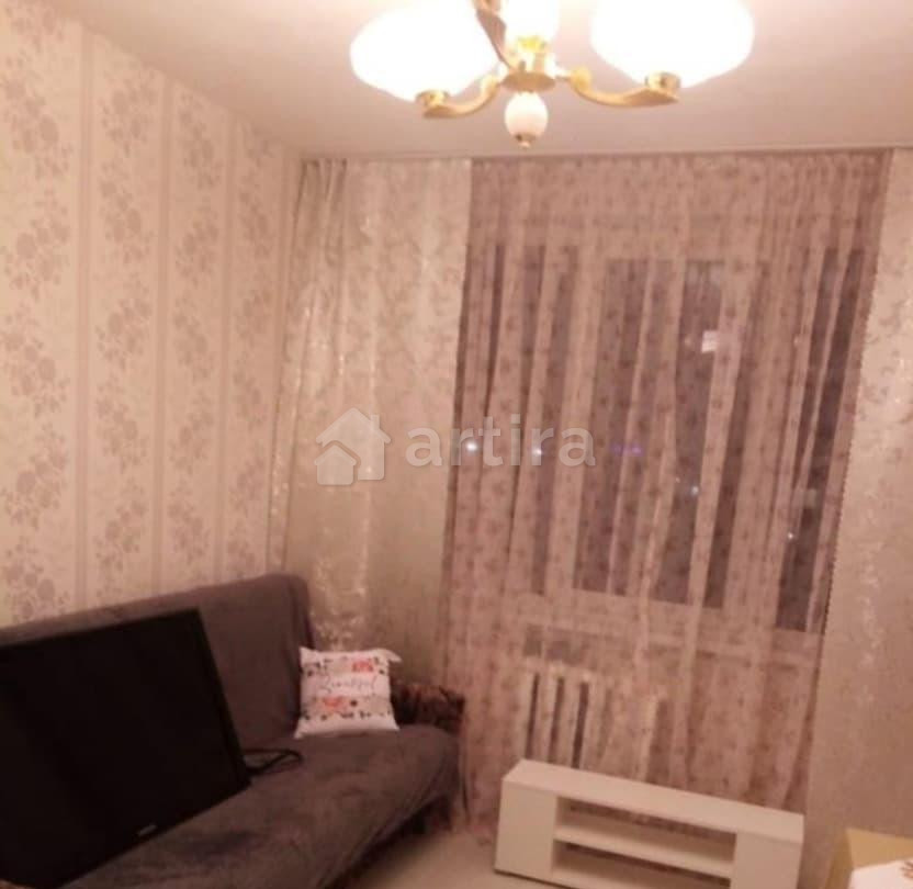 Комната, 15 м2, 7/9 эт. Выборг - изображение 1