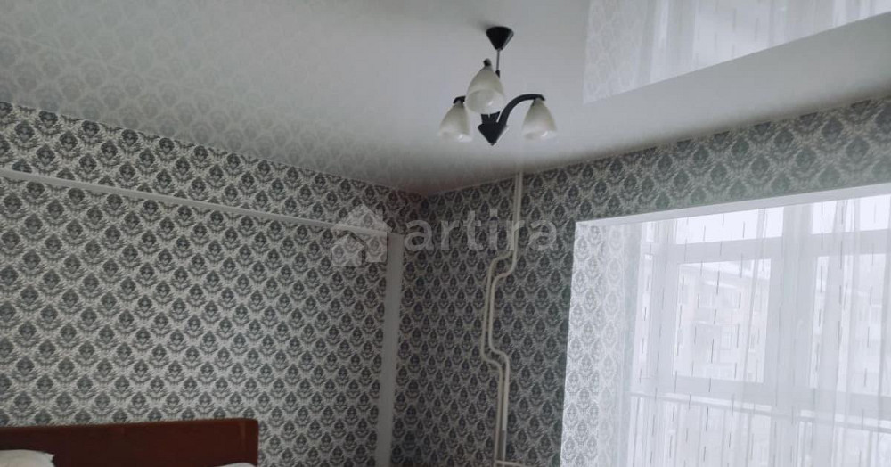 Комната, 20 м2, 4/12 эт. Иркутск - изображение 1