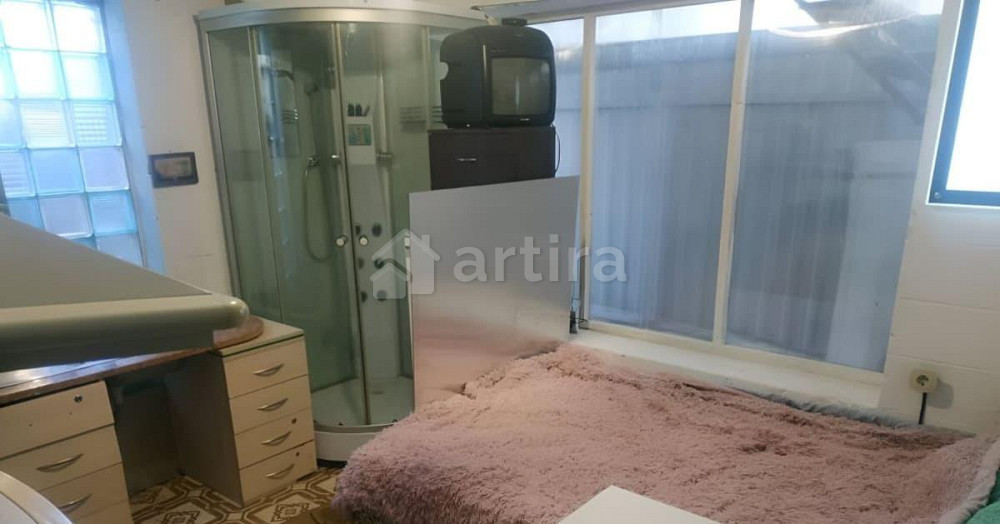 Комната, 20 м2, 1/1 эт. Калининград - изображение 2