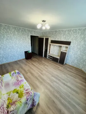 Сдам 1-комнатную квартира, 41 м² 2/17 Красноярск