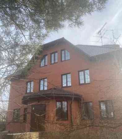 Коттедж, 400 м2 Бронницы