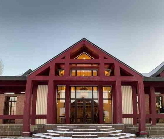 Дом, 1000 м2 Краснознаменск