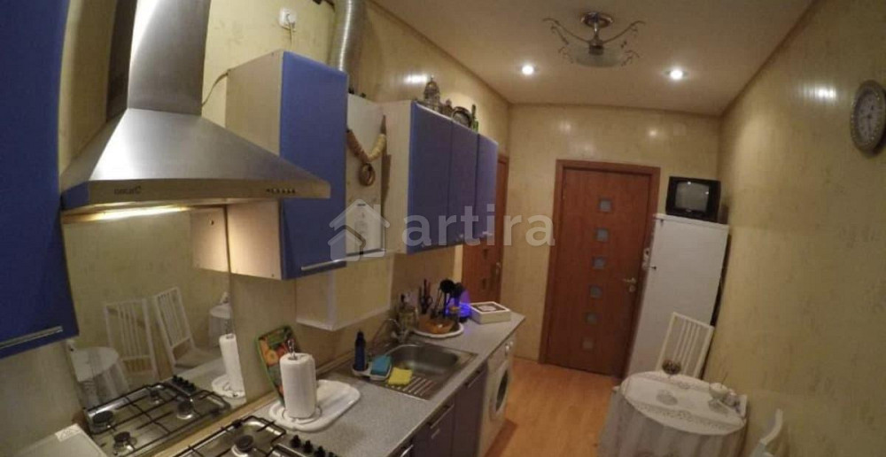 Комната, 30 м2, 4/4 эт. Санкт-Петербург - изображение 2