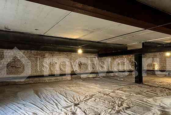 5-комн. квартира, 300 м2, 7/7 эт. Москва