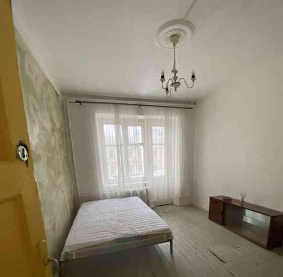 Комната, 17 м2, 2/6 эт. Москва