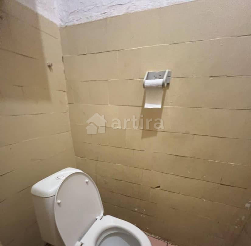 Комната, 80 м2, 2/5 эт. Санкт-Петербург - изображение 7