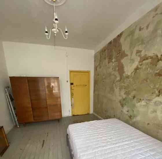 Комната, 17 м2, 2/6 эт. Москва