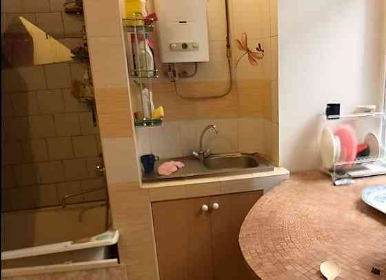 Комната, 69.4 м2, 3/6 эт. Санкт-Петербург