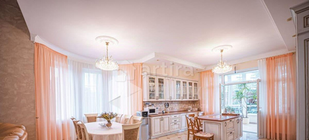 Дом, 333.3 м2, 11 соток, 3 эт. Наро-Фоминск - изображение 1