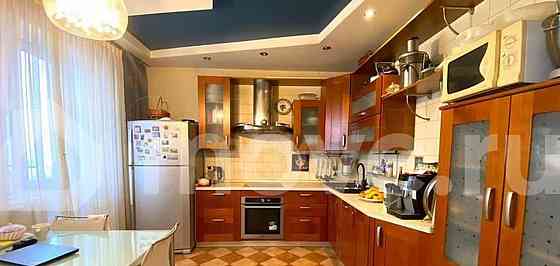 3-комн. квартира, 105 м2, 9/9 эт. Москва