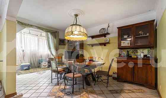 5-комн. квартира, 220 м2, 13/18 эт. Москва