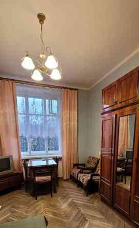 Комната, 58 м2, 3/5 эт. Санкт-Петербург