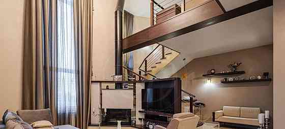 Дом, 600 м2, 20 соток, 3 эт. Видное