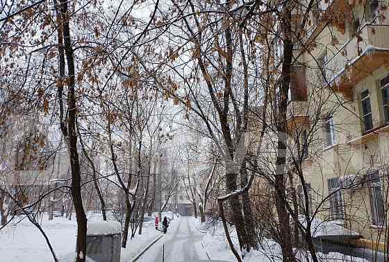 3-комн. квартира, 90 м2, 3/5 эт. Москва