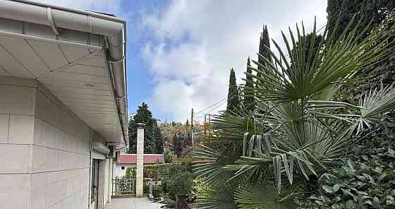 Дом, 400 м2, 10 соток, 3 эт. Ялта