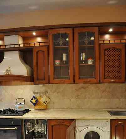 Комната, 110 м2, 2/5 эт. Лобня