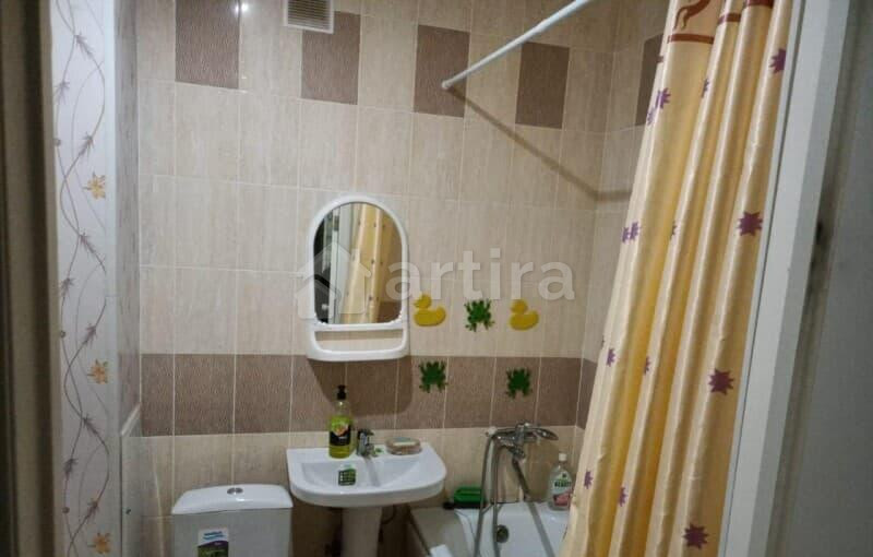 Студия, 30 м2, 3/3 эт. Рефтинский - изображение 2