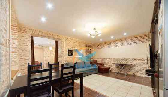 2-комн. квартира, 60 м2, 1/5 эт. Санкт-Петербург