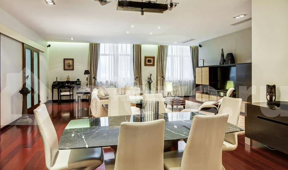 4-комн. квартира, 210.3 м2, 3/6 эт. Москва - изображение 2