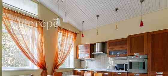 Таунхаус, 155 м2, 12 соток, 3 эт. Санкт-Петербург