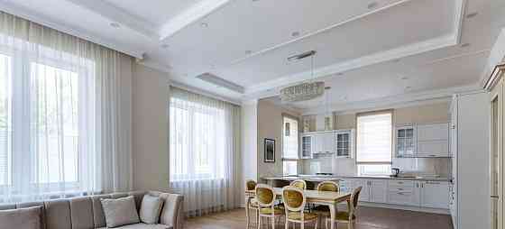 Дом, 300 м2, 12 соток, 2 эт. Малаховка