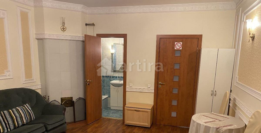 Комната, 30 м2, 4/4 эт. Санкт-Петербург - изображение 4