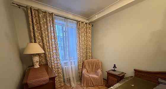 Комната, 90 м2, 4/4 эт. Москва