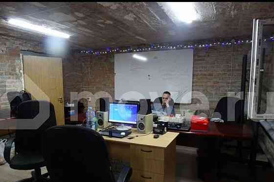 Студия, 37 м2, 1/3 эт. Москва