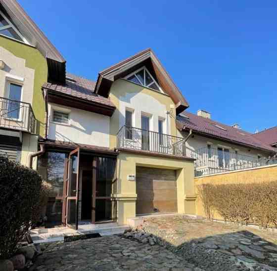 Таунхаус, 200 м2, 2 сотки, 3 эт. Зеленоградск