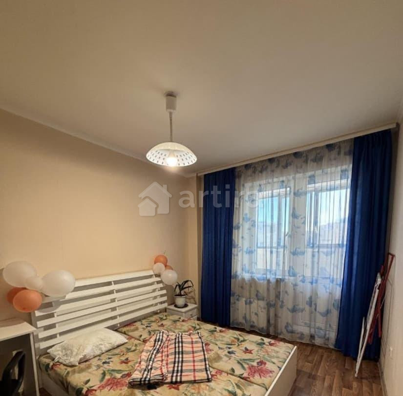 Комната, 8 м2, 10/18 эт. Красноярск - изображение 1