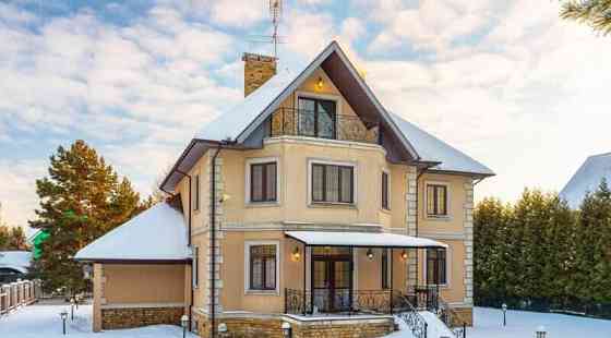 Коттедж, 700 м2 Бронницы