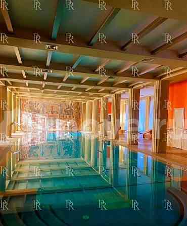 5-комн. квартира, 252.3 м2, 4/7 эт. Москва