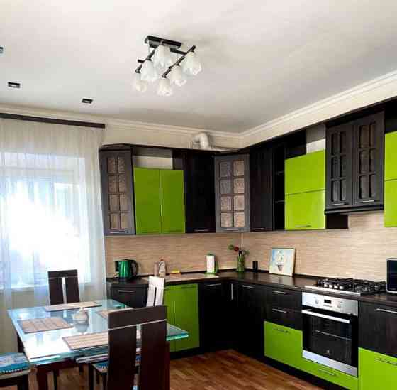 Коттедж, 180 м2, 6 соток, 2 эт. Екатеринбург