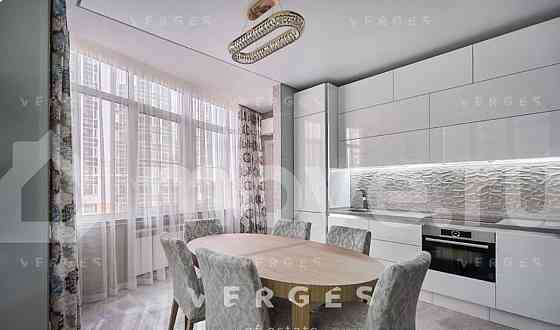 4-комн. квартира, 140 м2, 3/37 эт. Москва