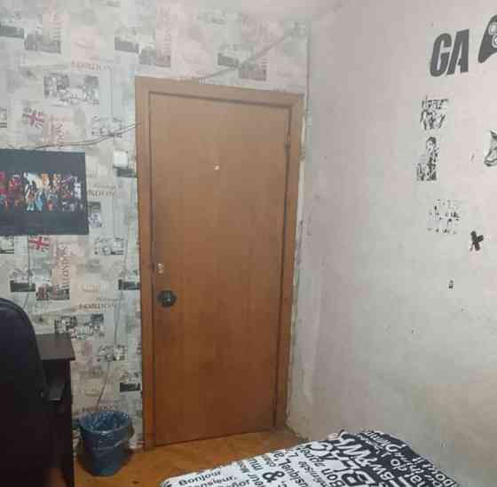 Комната, 45 м2, 3/5 эт. Москва