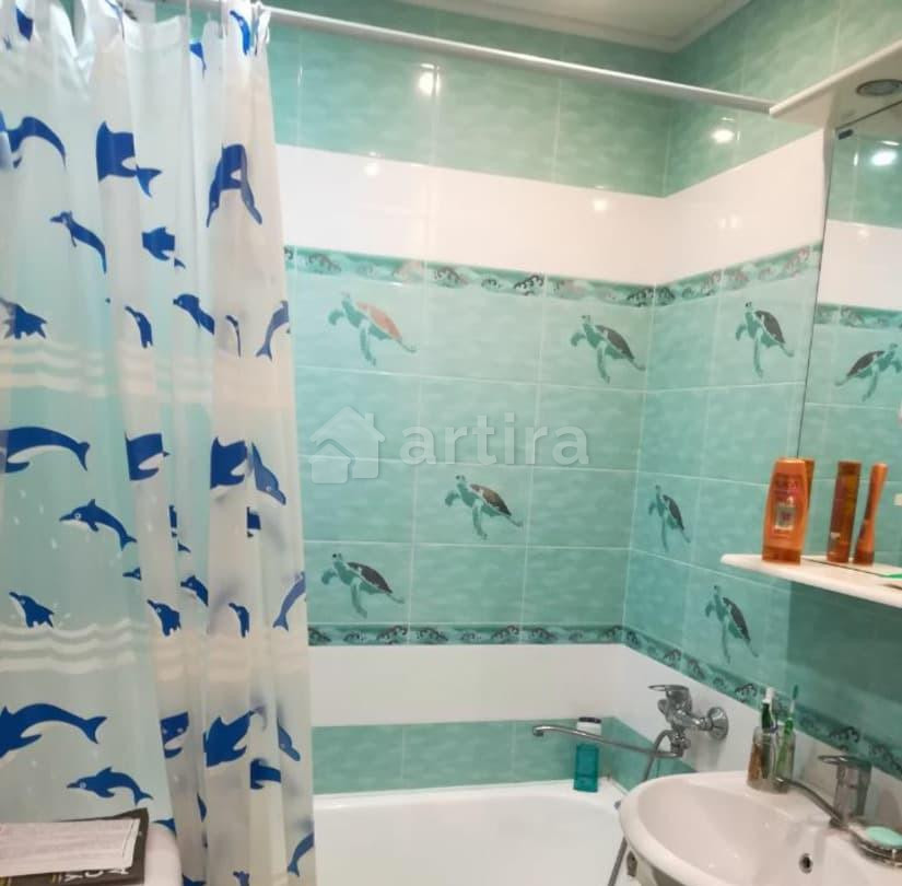 Комната, 46 м2, 2/5 эт. Новосибирск - изображение 1