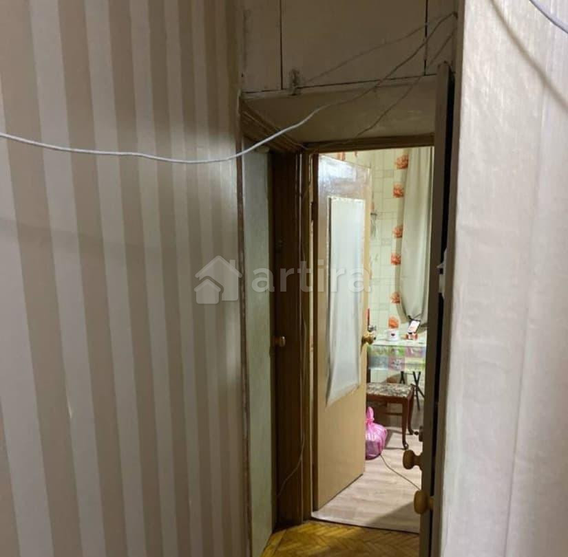 Комната, 17 м2, 1/9 эт. Москва - изображение 2