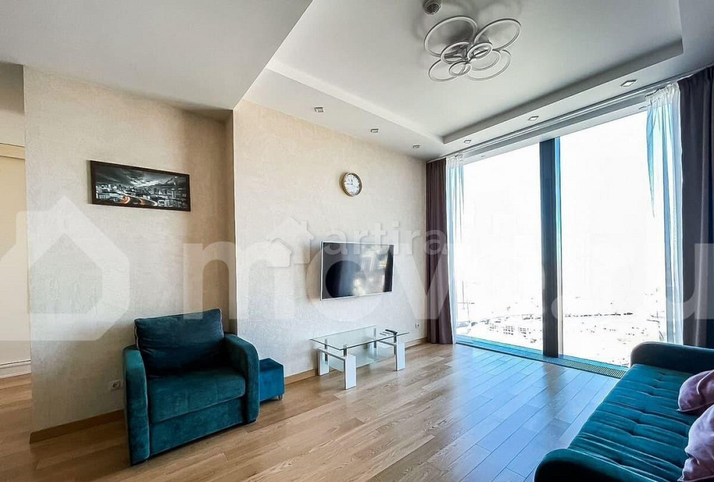 2-комн. апарт-ы, 61 м2, 43/78 эт. Москва - изображение 1