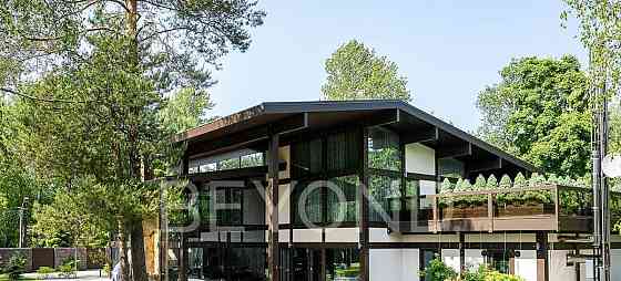 Дом, 697.1 м2, 20 соток, 3 эт. Санкт-Петербург