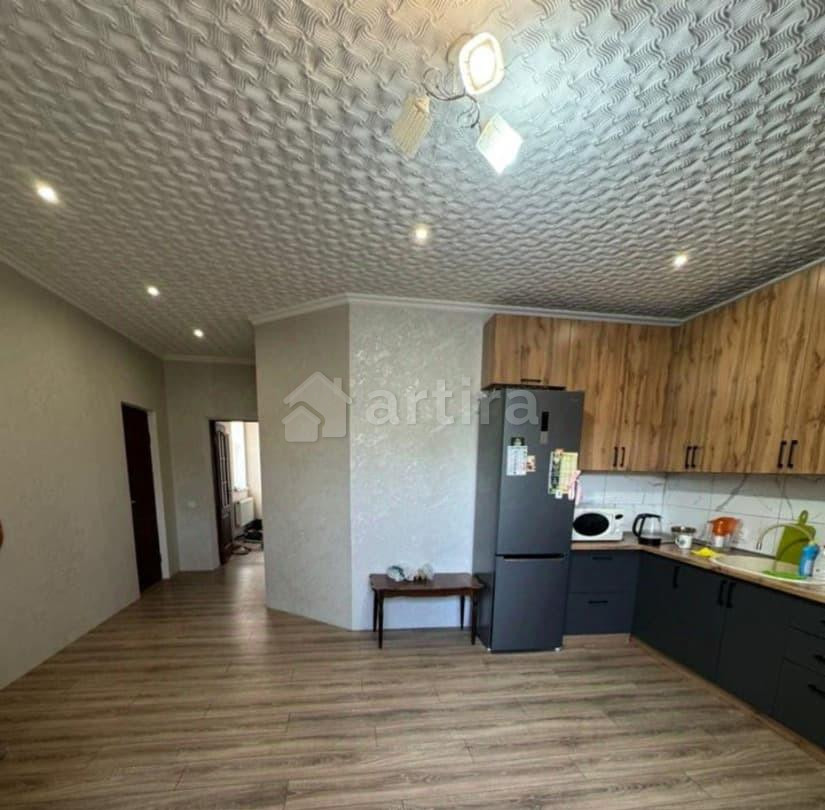 Комната, 130 м2, 2/2 эт. Симферополь - изображение 3