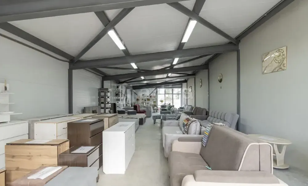Сдам торговое помещение, 108 м² Тюмень - изображение 3