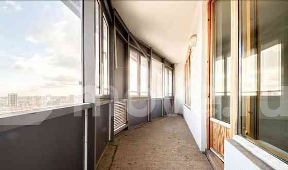 2-комн. квартира, 170 м2, 18/25 эт. Москва