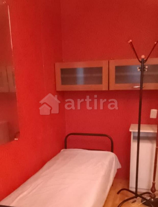 Комната, 75 м2, 1/9 эт. Санкт-Петербург - изображение 1