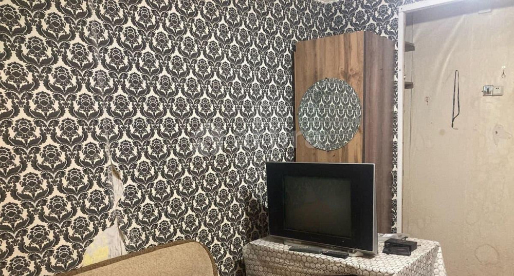 Комната, 17 м2, 5/5 эт. Тюмень - изображение 1