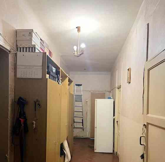 Комната, 24 м2, 2/5 эт. Москва