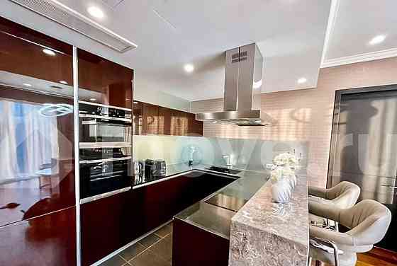 2-комн. апарт-ы, 70 м2, 12/85 эт. Москва